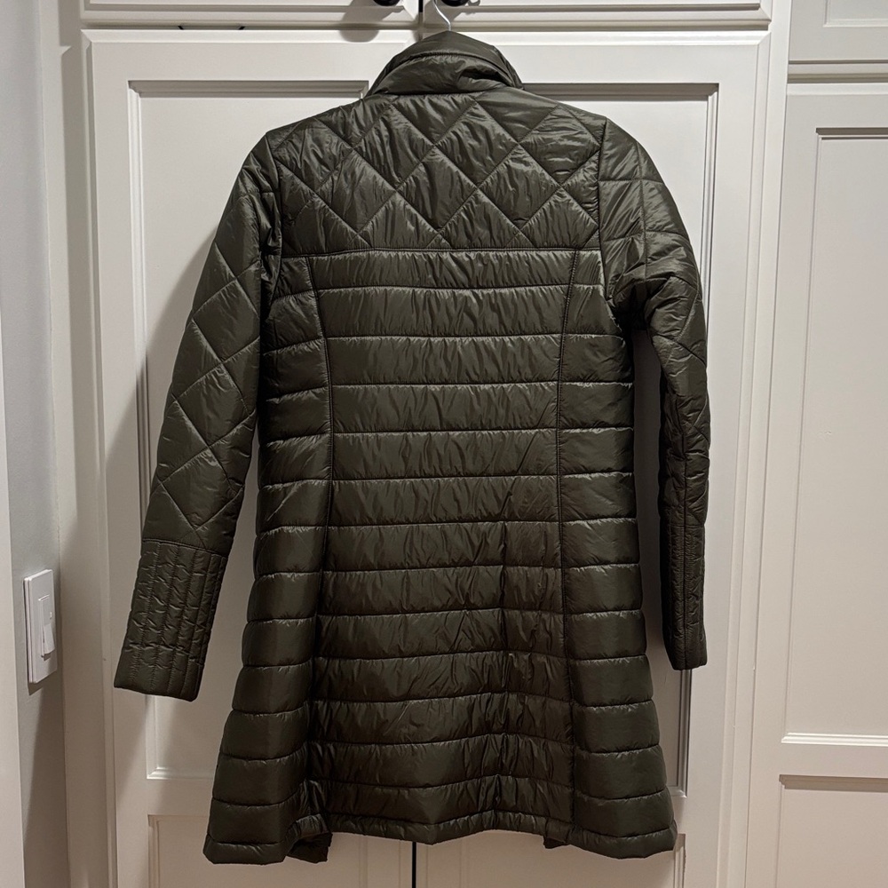 Patagonia Forest Green Quilted Jacket - Picture 4 of 4